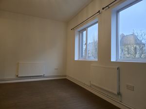 Lounge angle 2- click for photo gallery